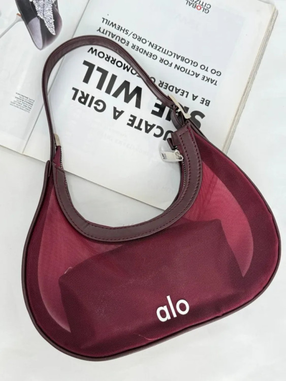 کیف زنانه Alo مدل Mesh Mini ترندی و سبک مناسب استفاده روزمره